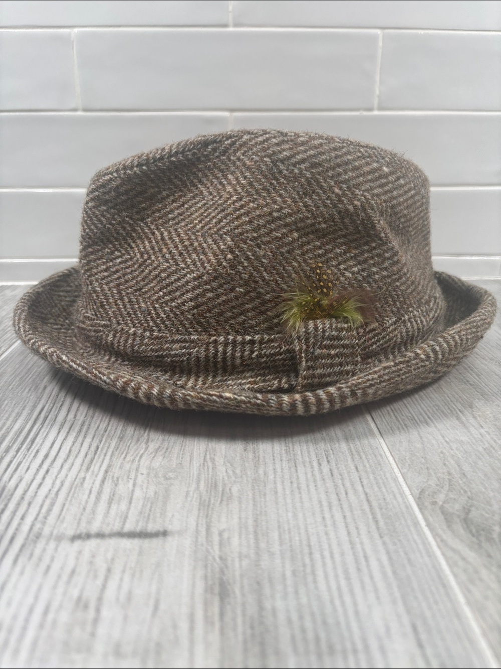 Vintage 1960s Wool Herringbone Pork Pie Hat Brown Fedora Trilby Feather 7 1/8